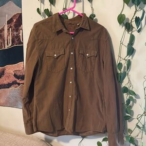 Levi’s slim fit corduroy western pearl snap button up
